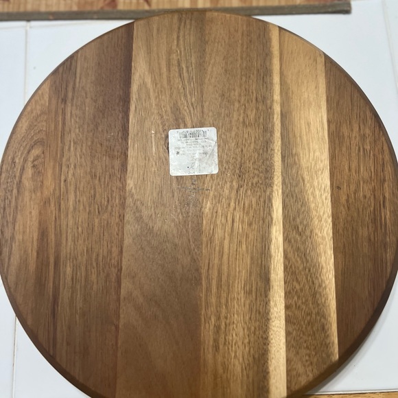 Threshold Wood Serving Board - Picture 4 of 5